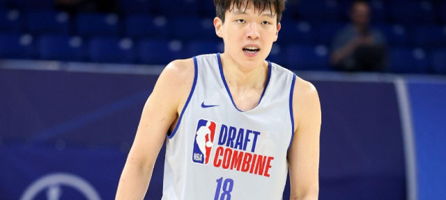 Yang Hansen dan Lachlan Olbrich Tampil Memukau di NBA Draft Combine